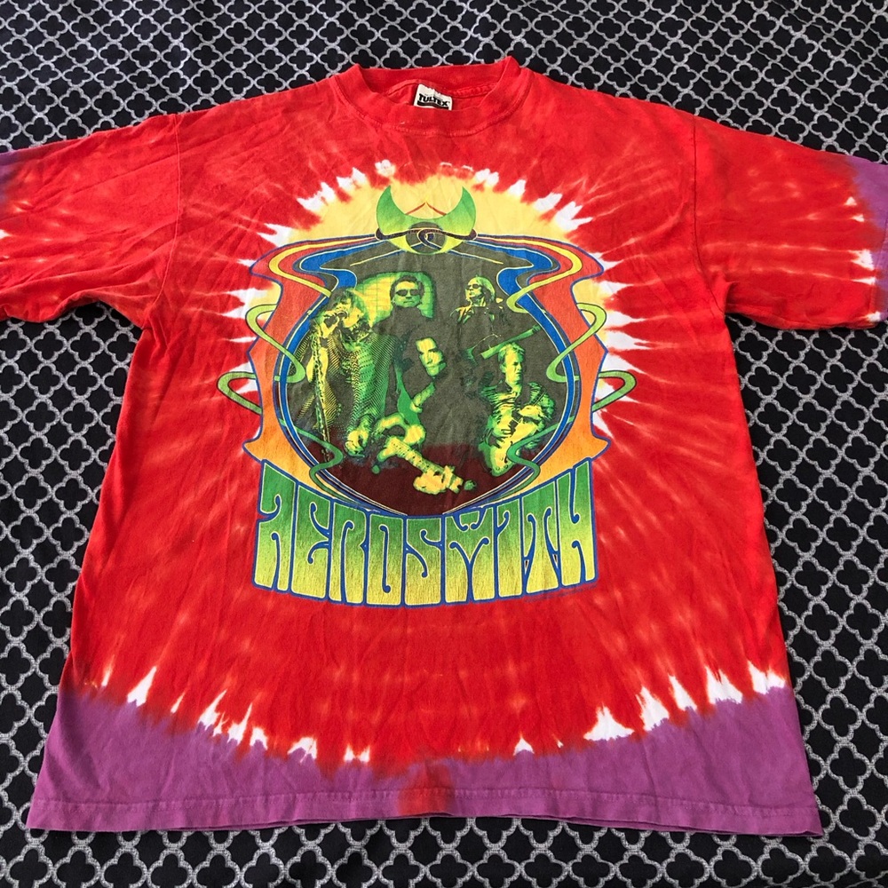 Rare VTG Tultex Aerosmith 2002 Red Concert Tour T-Shirt Tie Dye Large De22